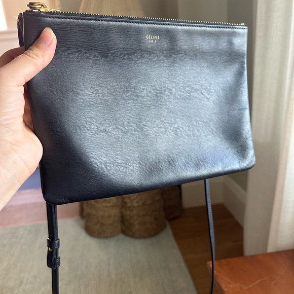 [SOLD] CELINE Trio leather crossbody bag black - Picture 6 of 9